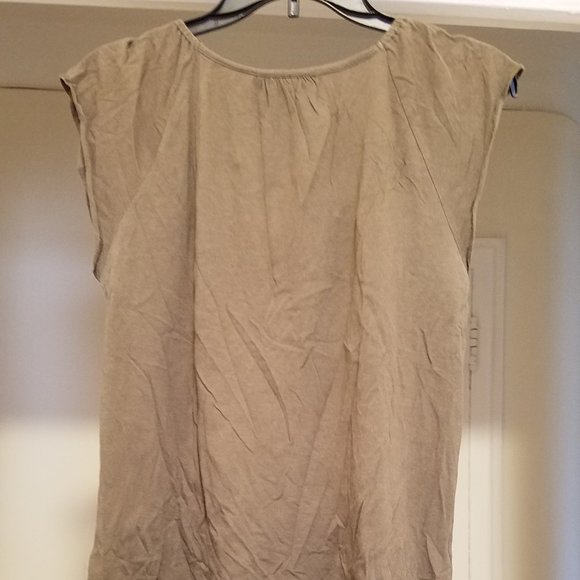 Top - Picture 3 of 3